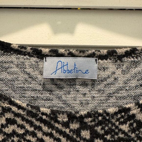 Abbeline knit mini swing dress size Med - Picture 3 of 4